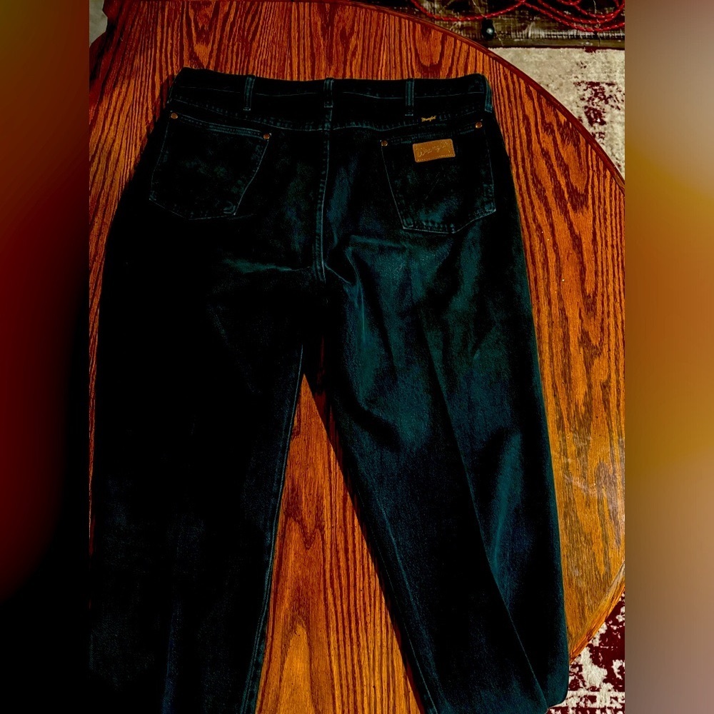 Dark Green Vintage Wrangler cowboy cuts 40x36